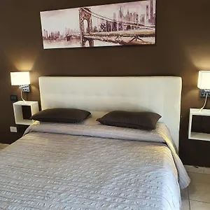 2* לינה וארוחת בוקר Brezza Marina